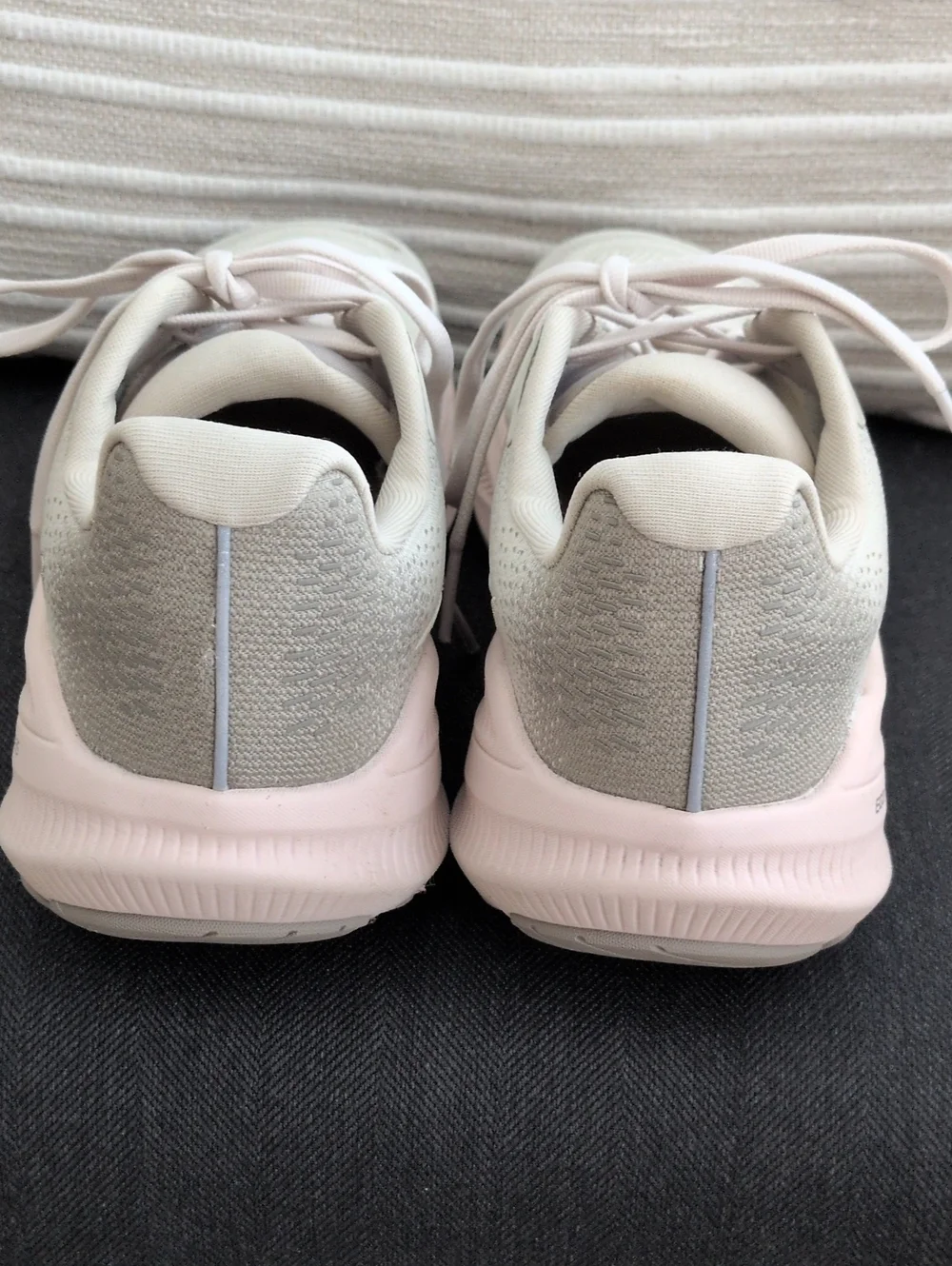 Experience Flow 3 Road-Running Shoes - Women's